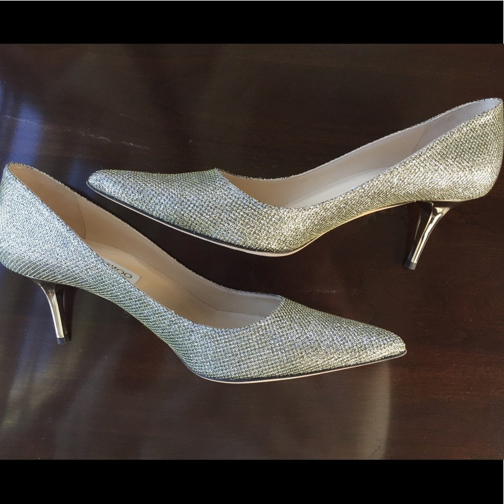 Jimmy choo gold shimmer 2.5" heels, Sz 8 **MINT**